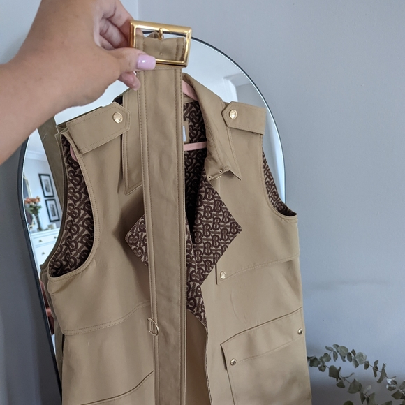 Burberry Trench Vest TB monogram - Picture 10 of 16